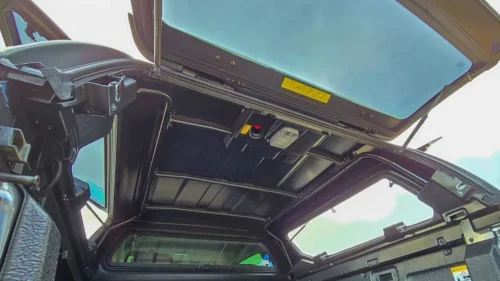 VW Amarok DC 2025+ Venture kastikate, küljeluugid (klaasist) avanevad ülesse