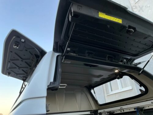 VW Amarok DC 2023+ Work kastikate, küljeluugid avanevad ülesse, valge-2E2E, L9F0