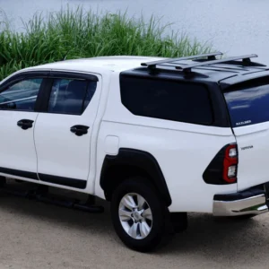 kastikate-venture-hilux-dc