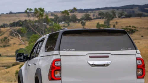 Isuzu D-Max DC 2025+ Venture kastikate, küljeluugid klaasist