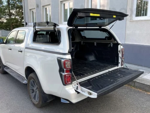 Isuzu D-Max DC 2025+ kastikate klaasist küljeluukidega